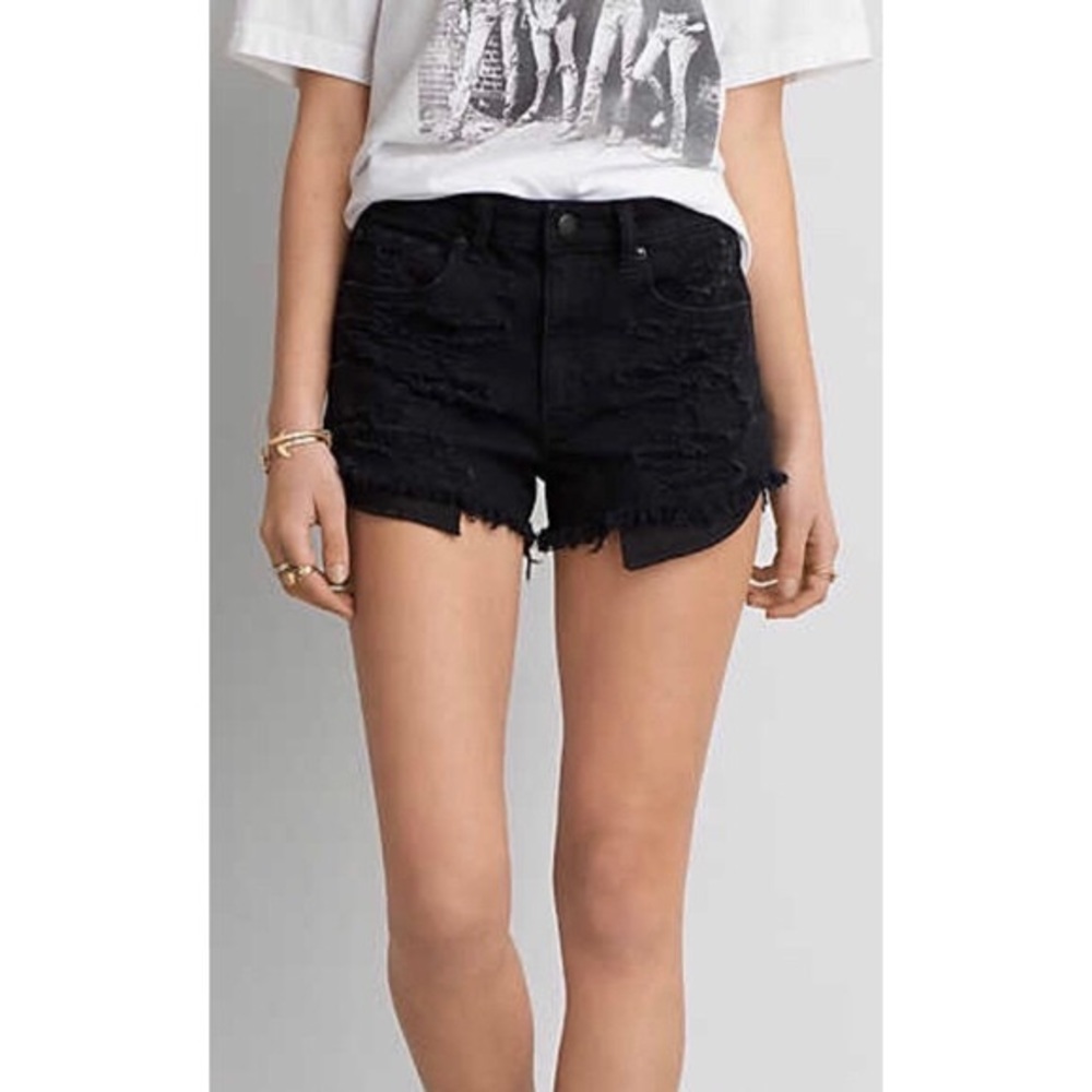 American Eagle Black “Hi-Rise Shortie”